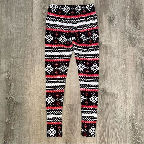 Festive Nordic Snowflake Leggings – Cozy Winter Aesthetic - Picture 3 of 4